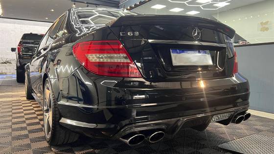 MERCEDES-BENZ C 63 AMG 6.2 V8 GASOLINA 7G-TRONIC MERCEDES-BENZ C 63 AMG 6.2 V8 GASOLINA 7G-TRONIC
